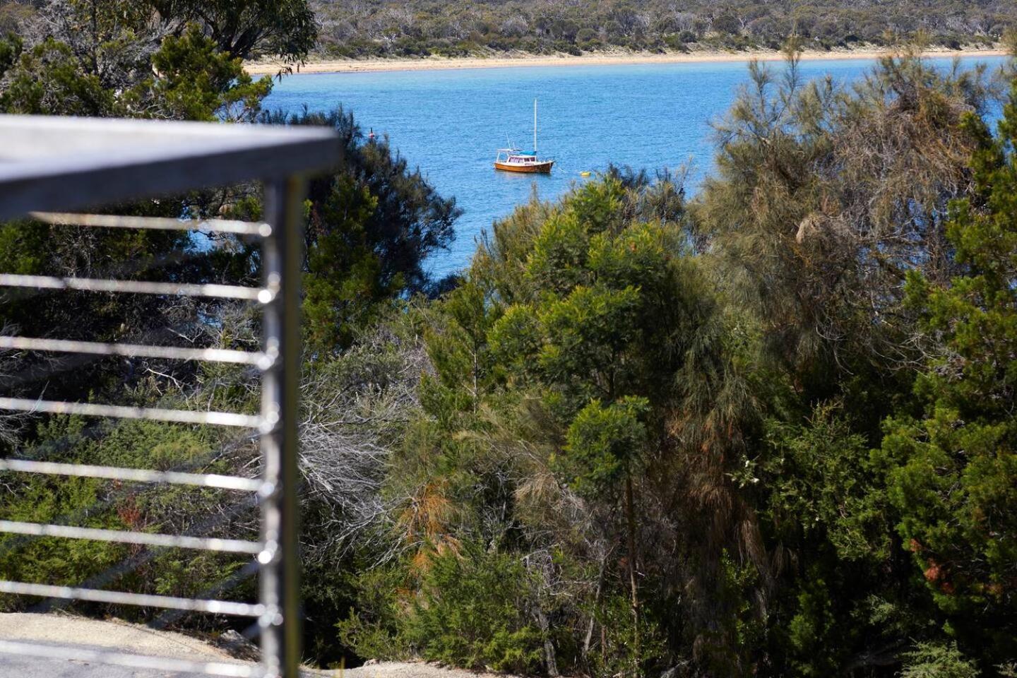 The Arthouse Freycinet Holiday home